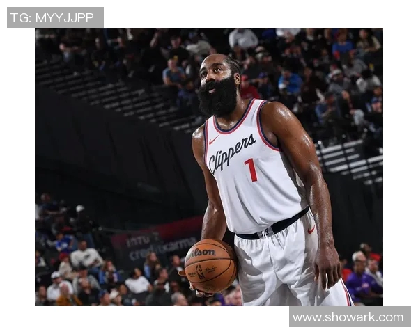 湖人不敌勇士,哈登砍下三双表演助力火箭击败猛龙 湖人不敌勇士,哈登砍下三双表演助力火箭击败猛龙